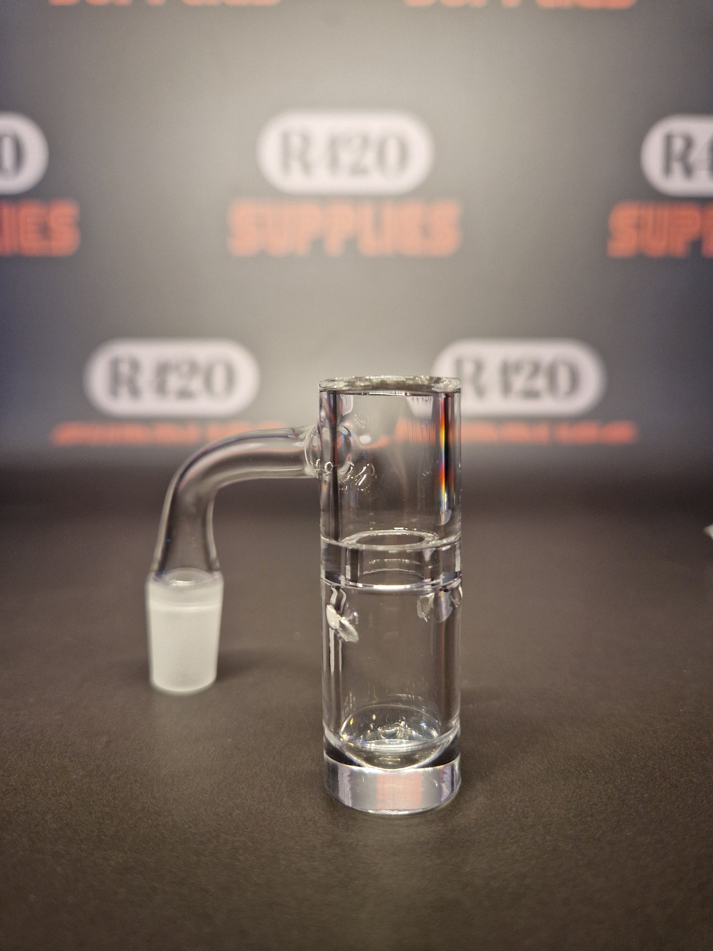 Quartz Banger - 14mm / 90° Male Fitting - Thin Flat Bottom Bucket with Autospin