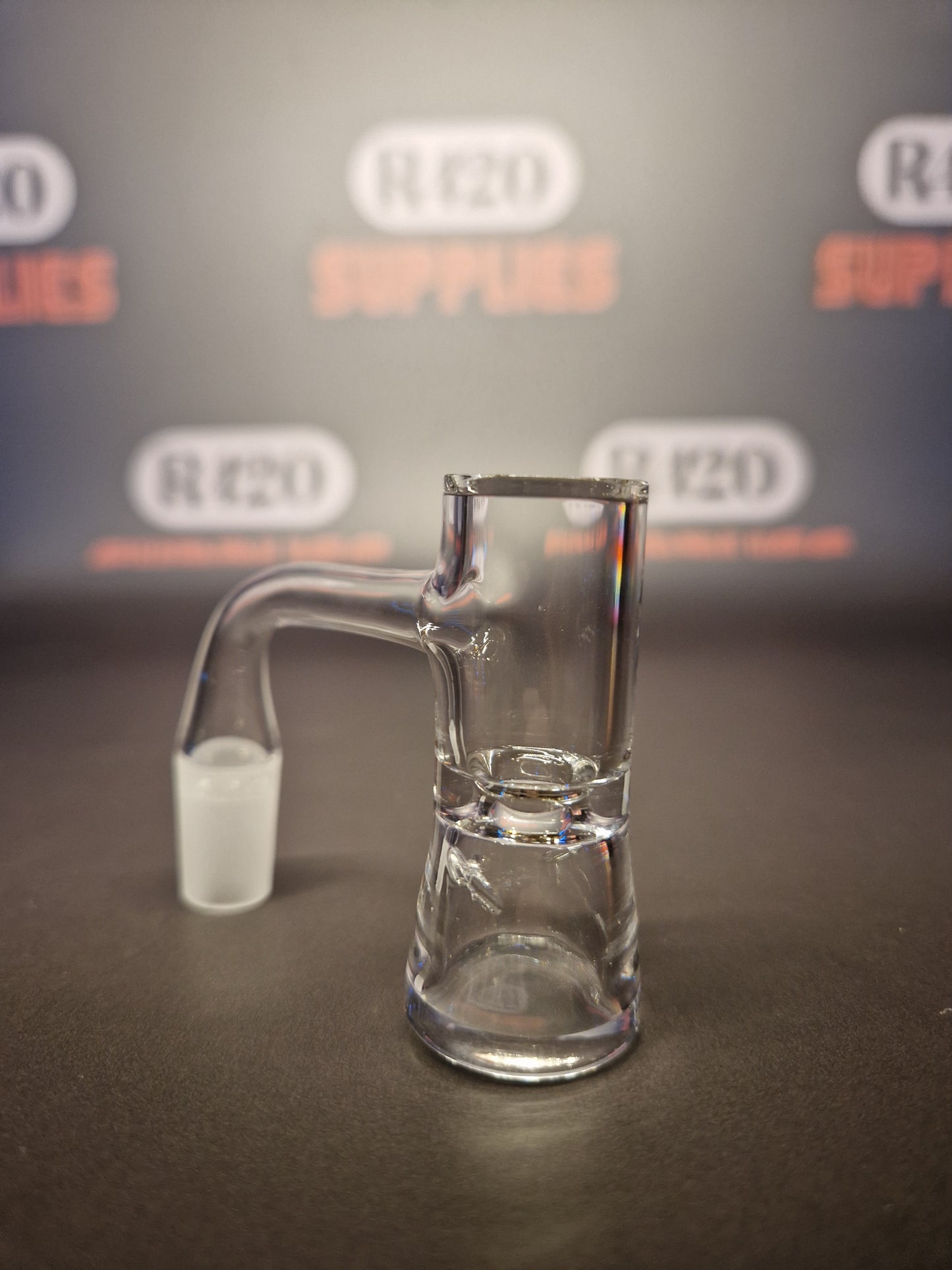 Quartz Banger - 14mm / 90° Male Fitting - Flat Bottom Bucket with Autospin