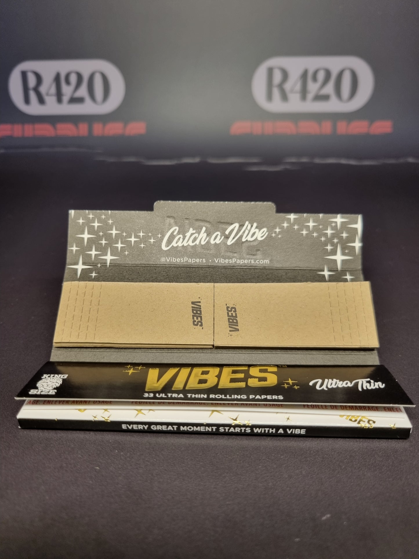 Vibes Rolling Papers - Kingsize Slim & Tips - Ultra Thin