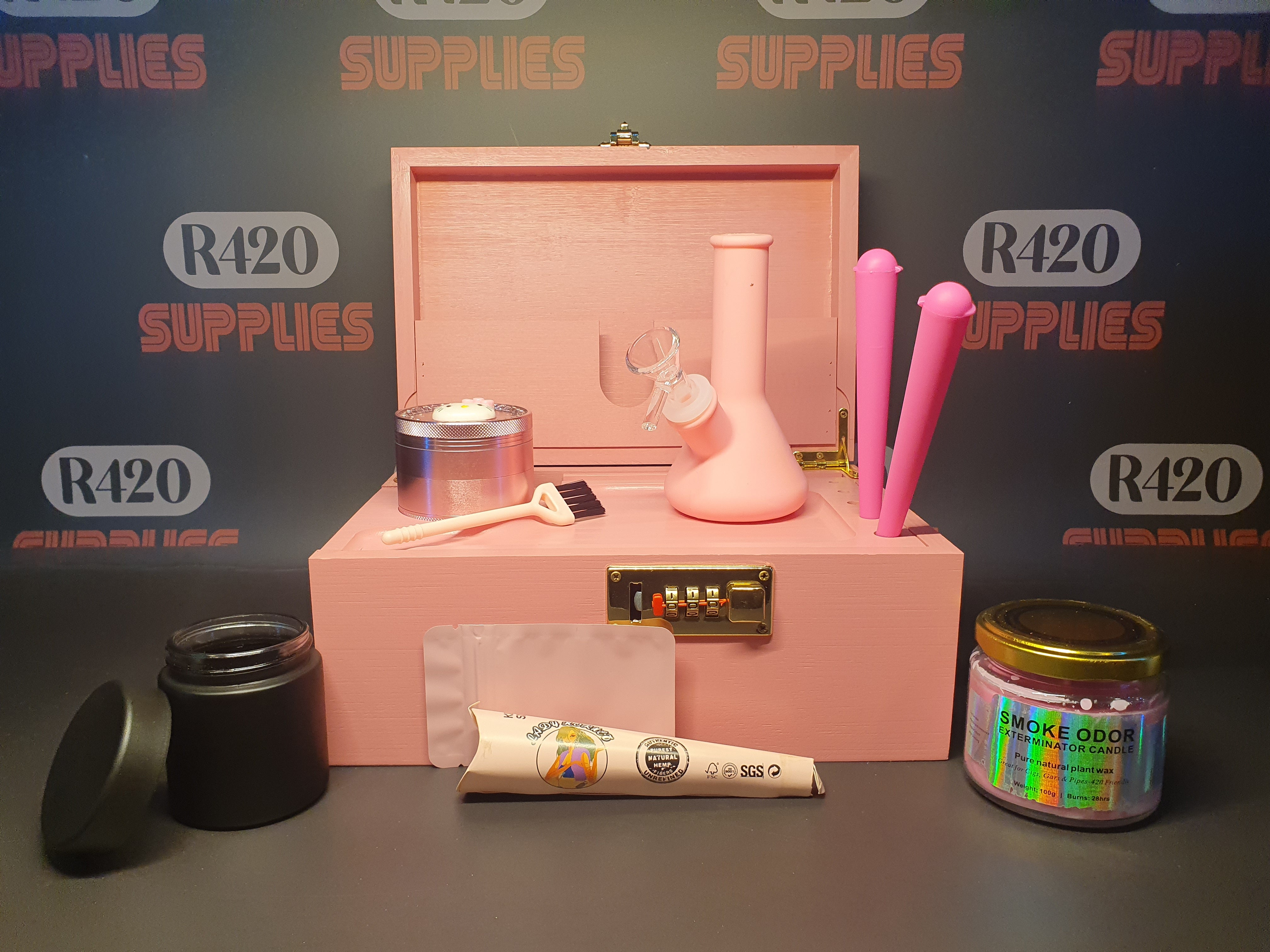 Pink Lockable Wooden Box Set