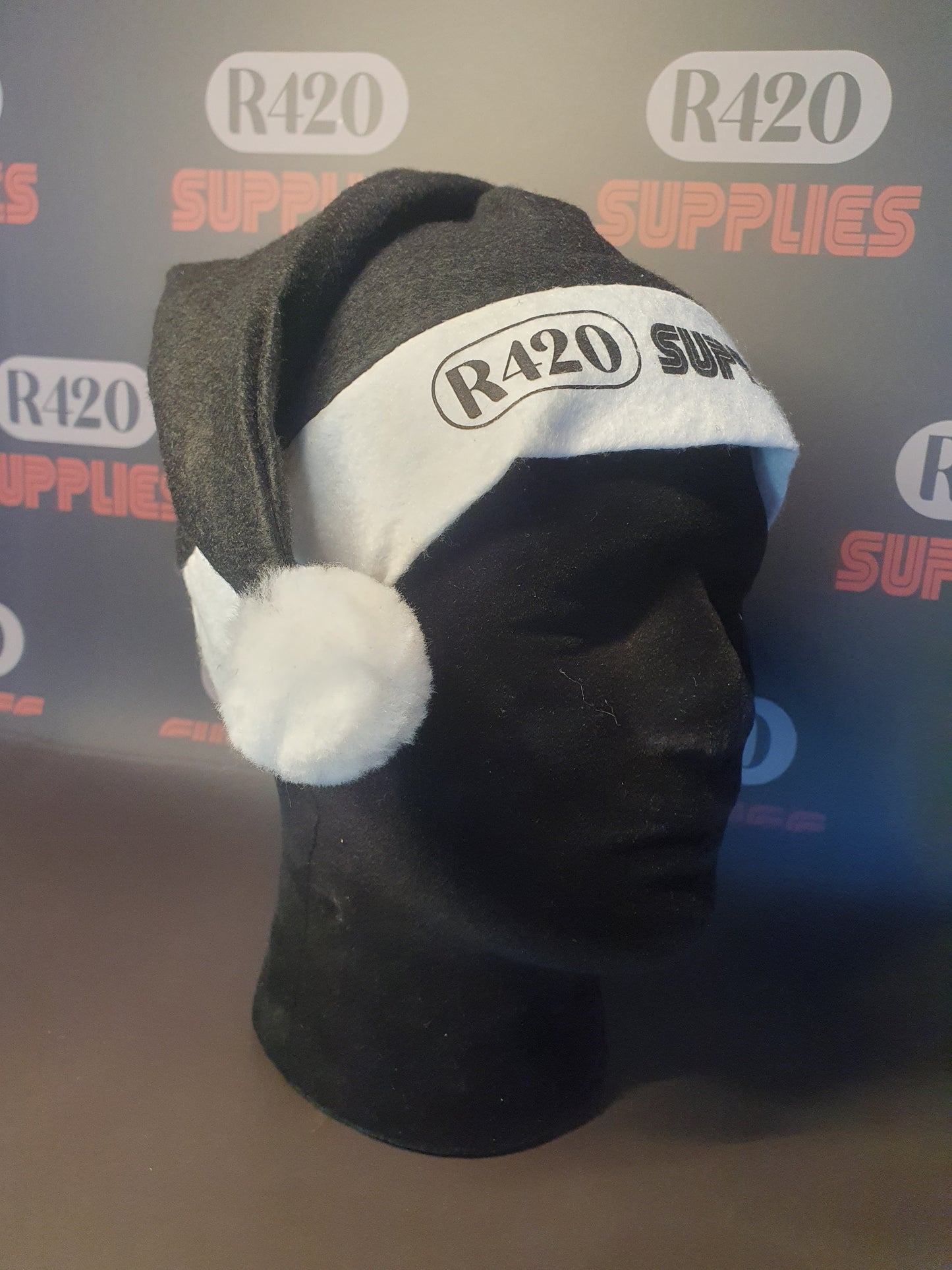 R420 Santa Hat - Black