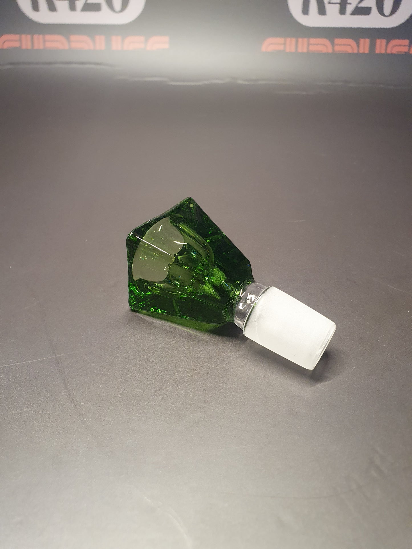 Groene kubuskom - 18 mm mannelijk