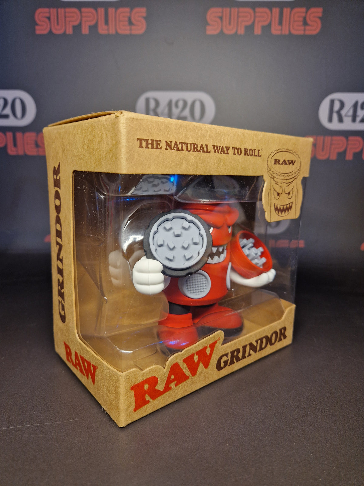 RAW Collectable Figure - GRINDOR