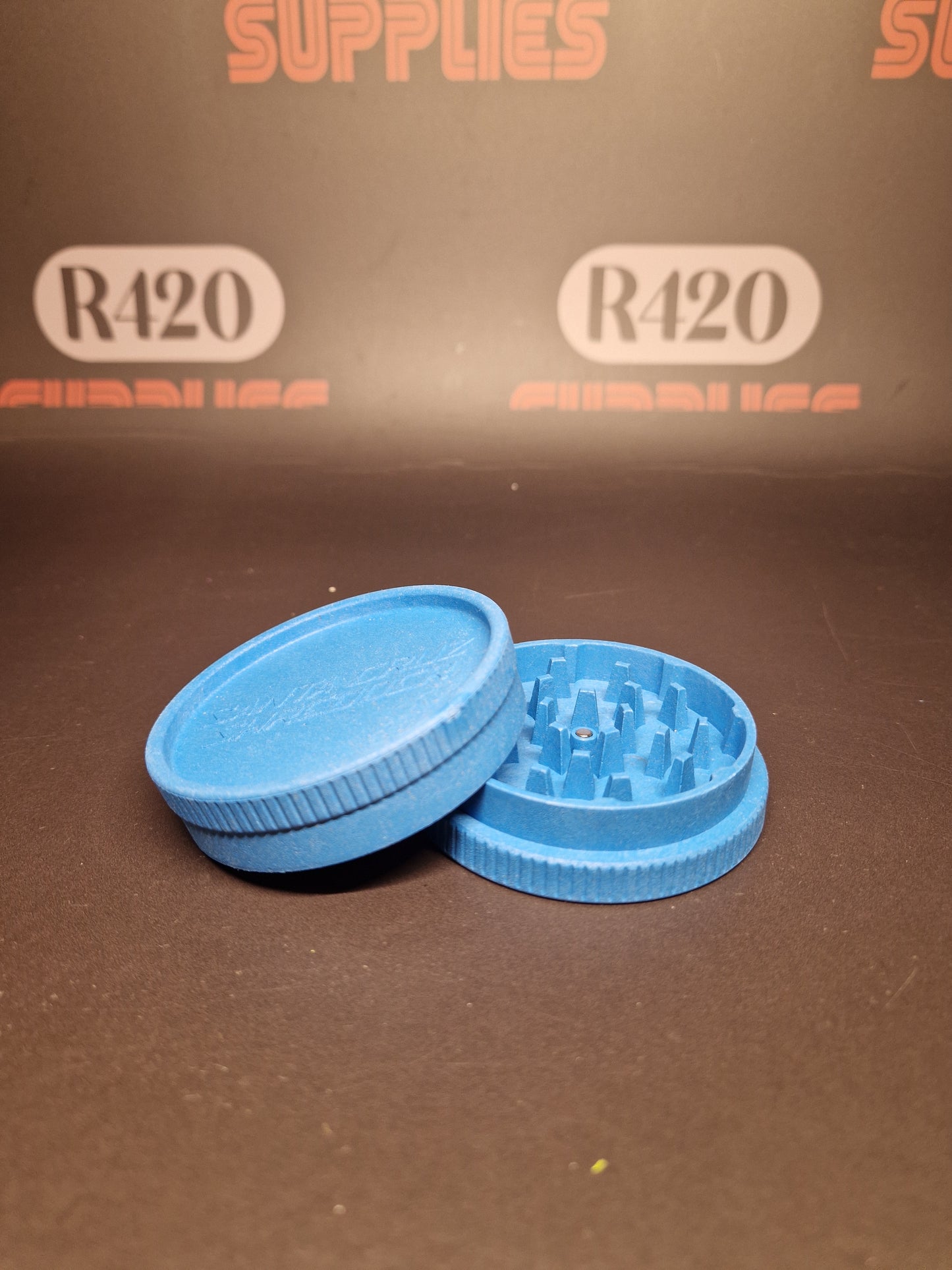 R420 Biologisch Afbreekbaar Hennep Plastic - 2-Delige Grinder - 55 mm