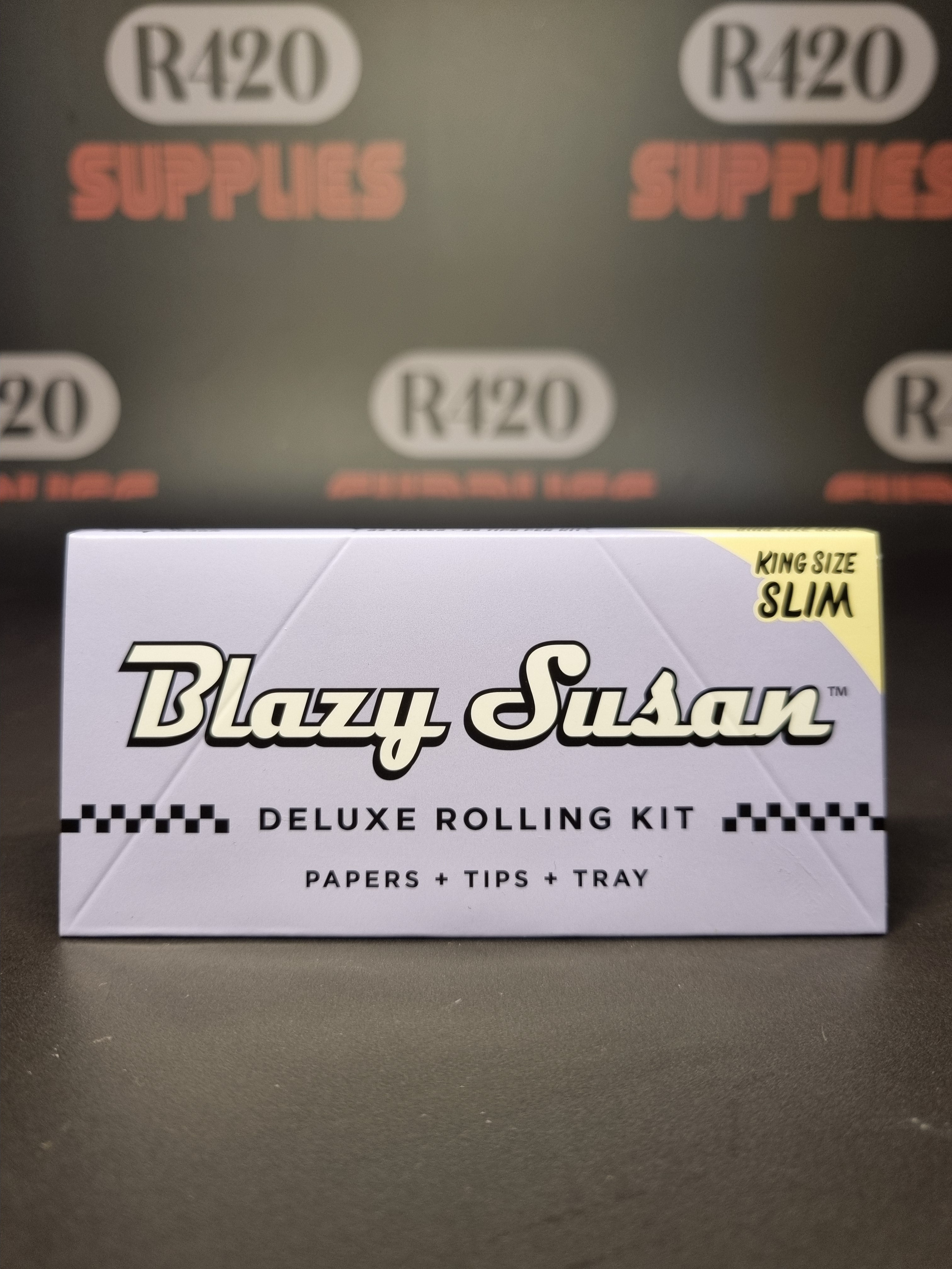 Blazy Susan Rolling Papers -Deluxe Rolling Kit - Purple