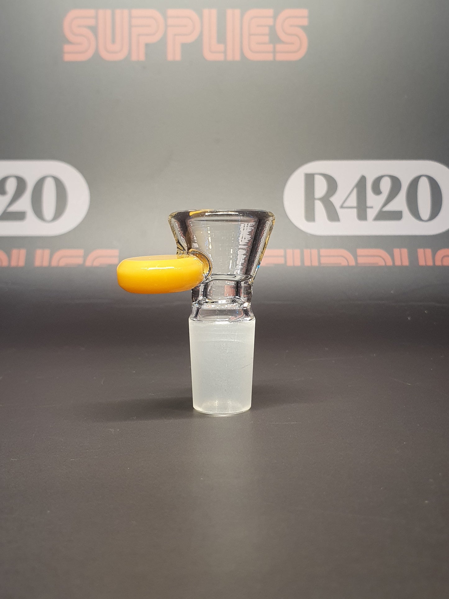 Glass Bowl - 18mm Male - Funnel Type with Coloured Pull Handle