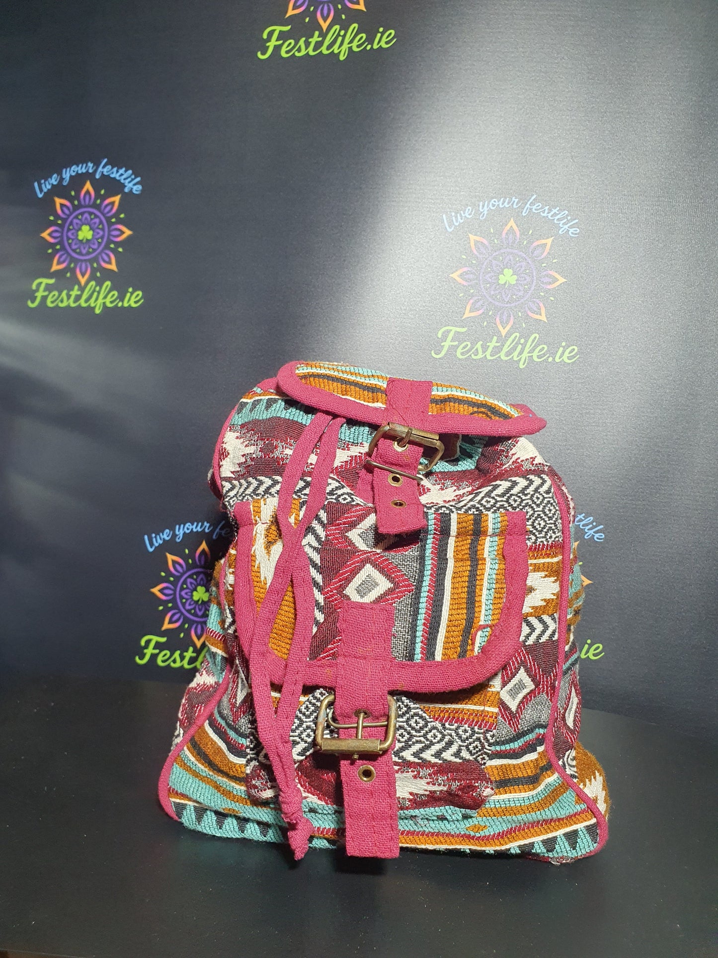 Jacquard Nepal Stijl Rugzak – Aardetinten & Bordeaux