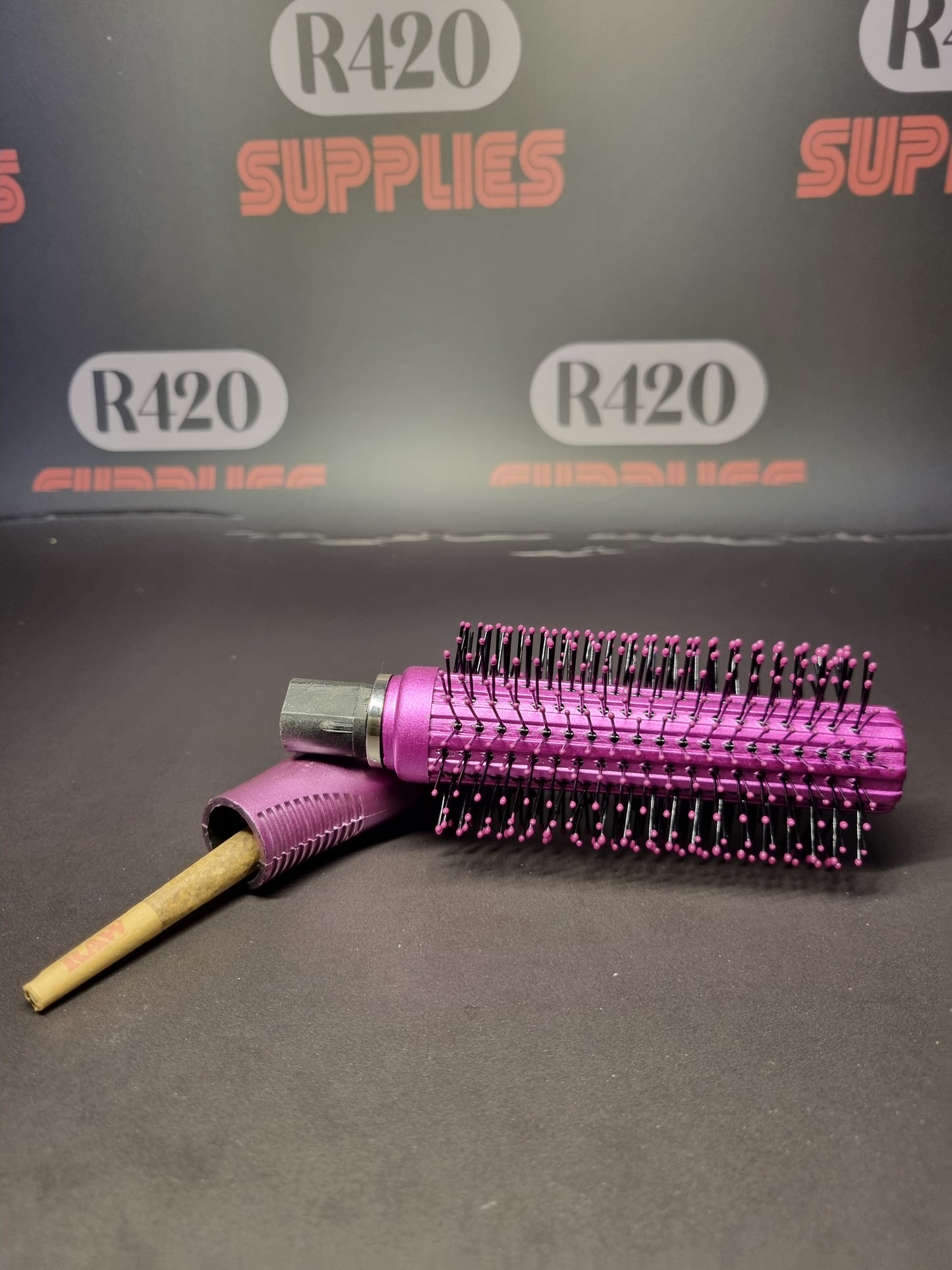 Hairbrush Safe / Stash
