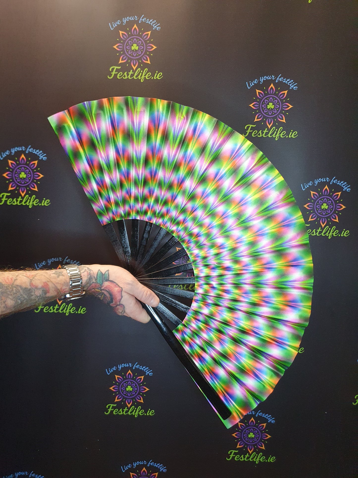 Holographic Reflective Clack Fan – 33cm | Premium Bamboo Rave Fan for Festivals & Parties