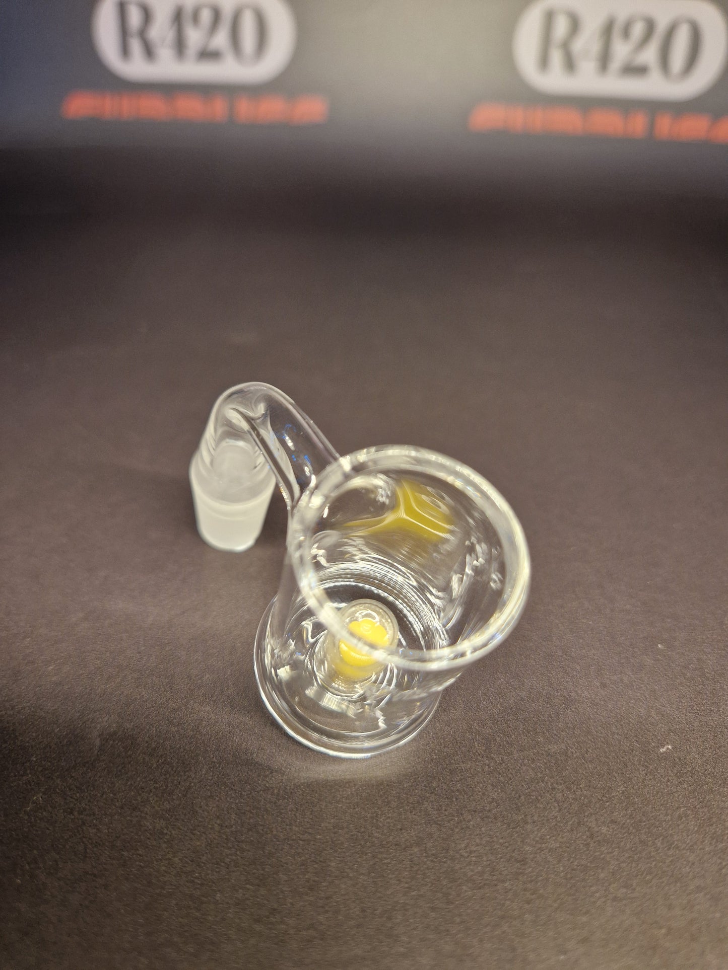 Quartz Banger - 14mm / 90° Male Fitting - Flat Bottom Bucket with Yellow Bean