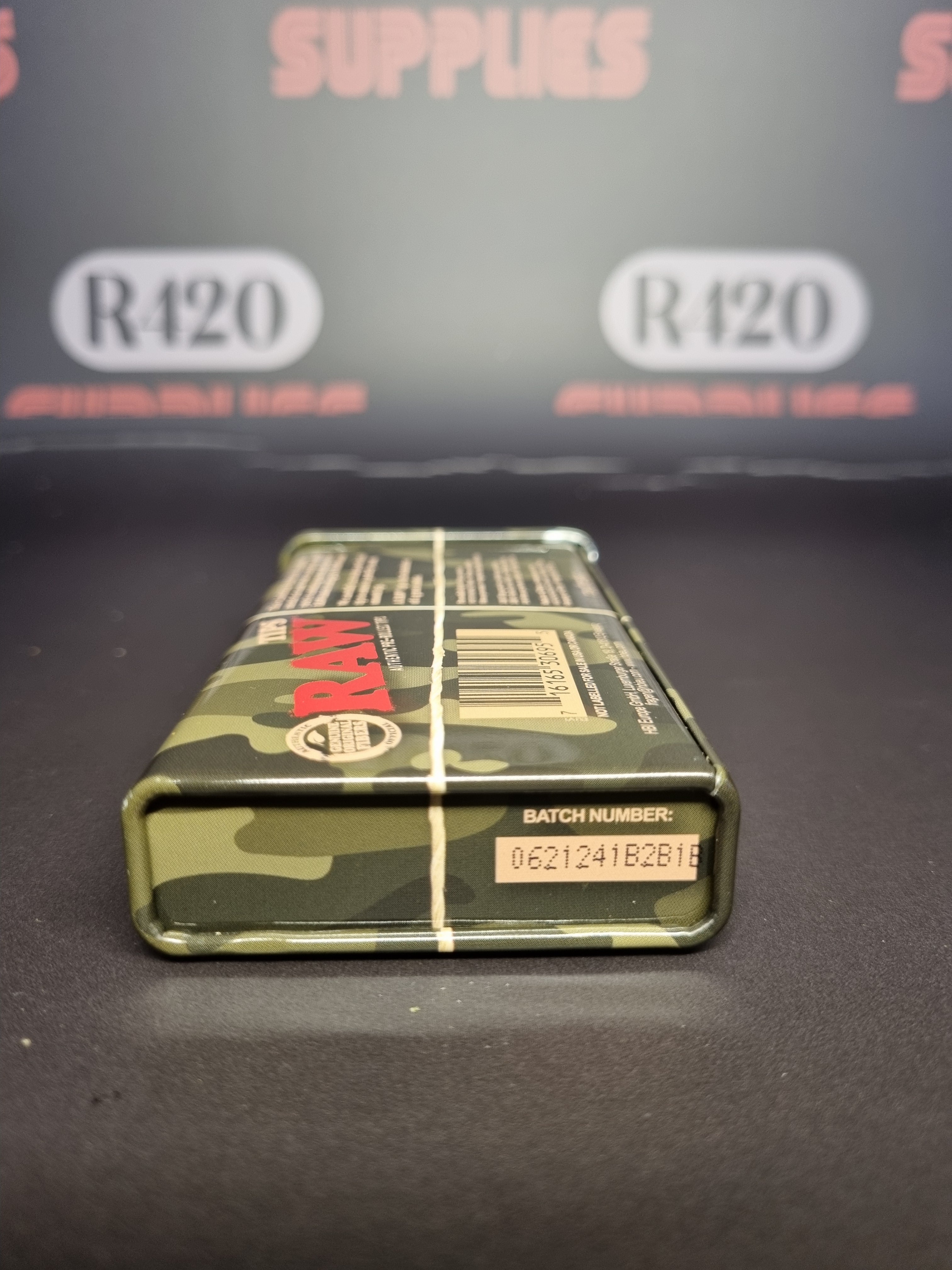 RAW Pre-Rolled Tips Tin 100 - Camo (limited edition)