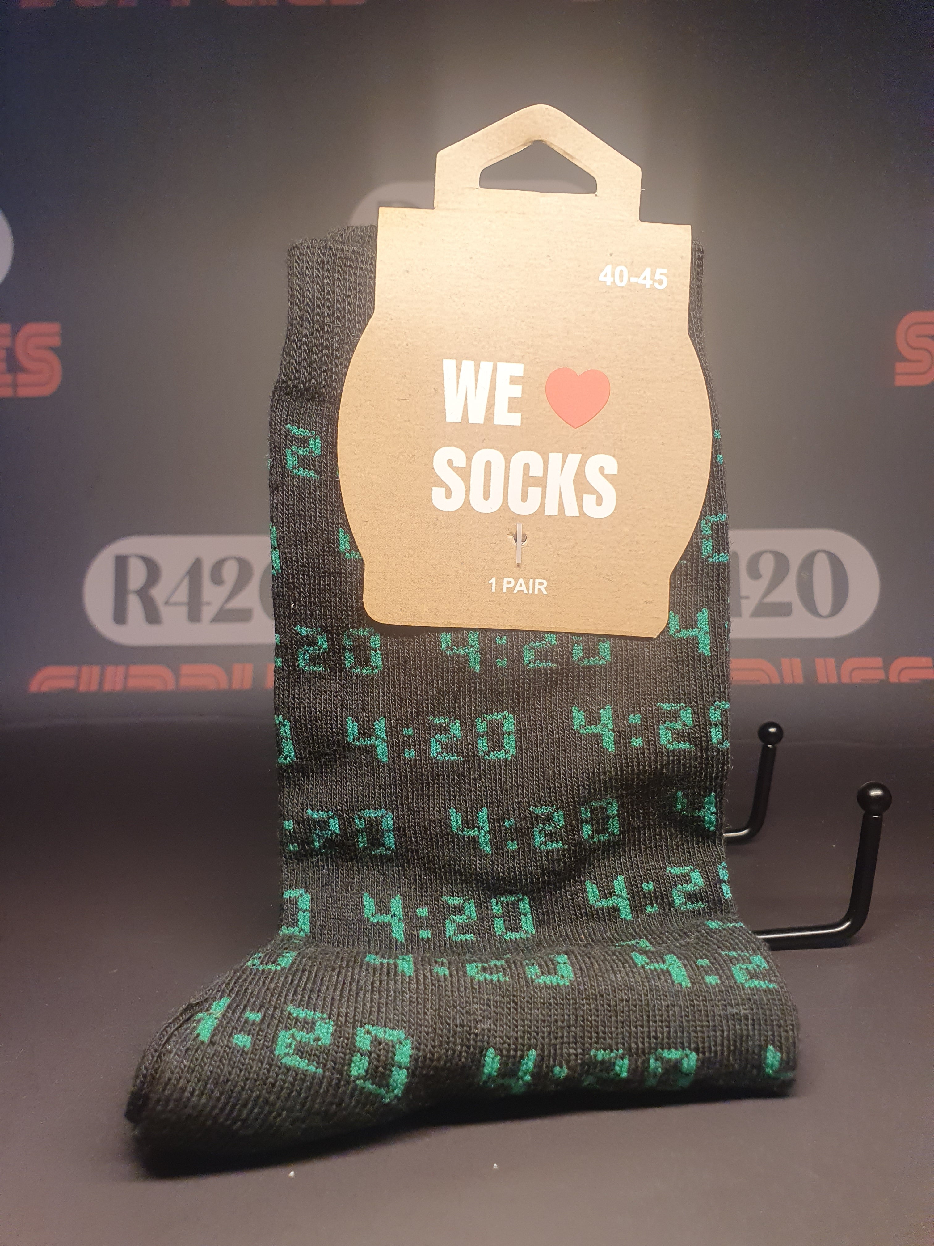 LONG SOCKS-SIZE(36-42) - Green alarm