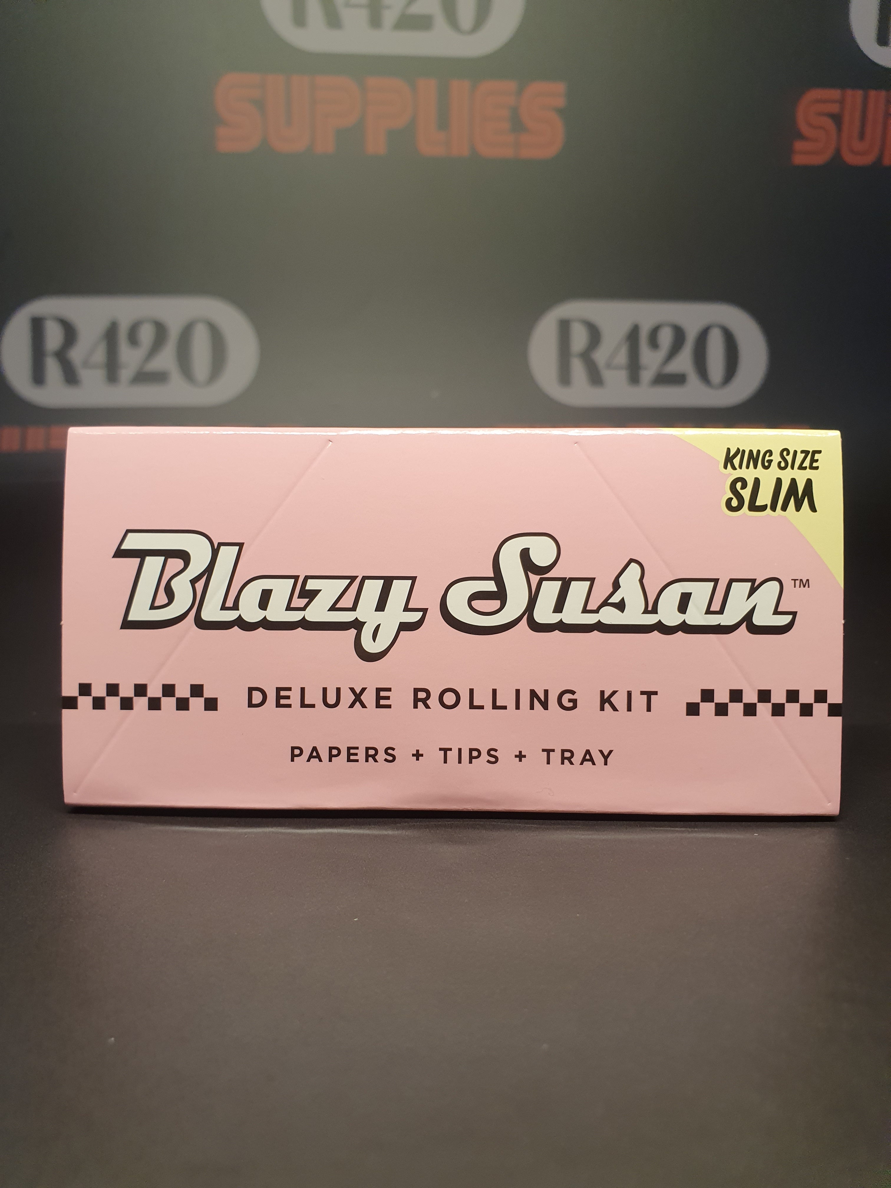 Blazy Susan Pink Rolling Papers - Kingsize Slim