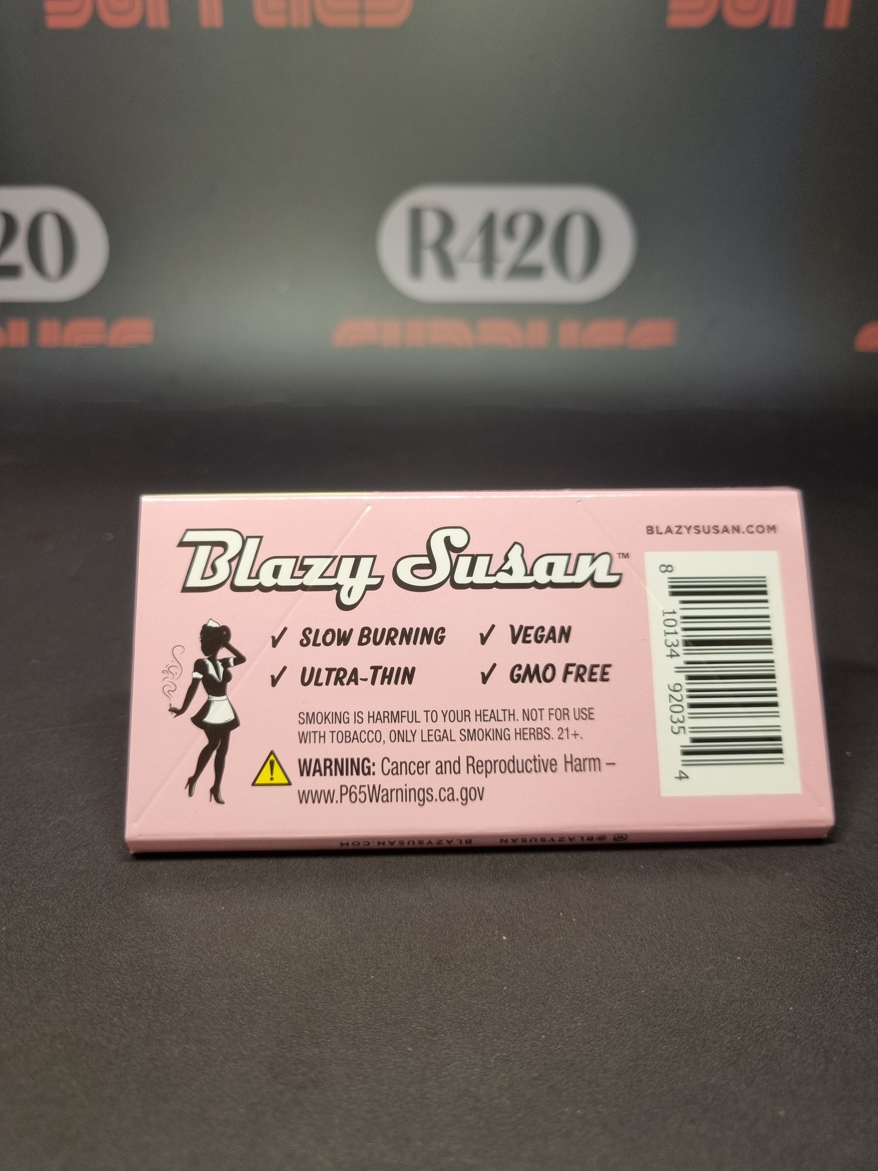 Blazy Susan Rolling Papers -Deluxe Rolling Kit - Pink