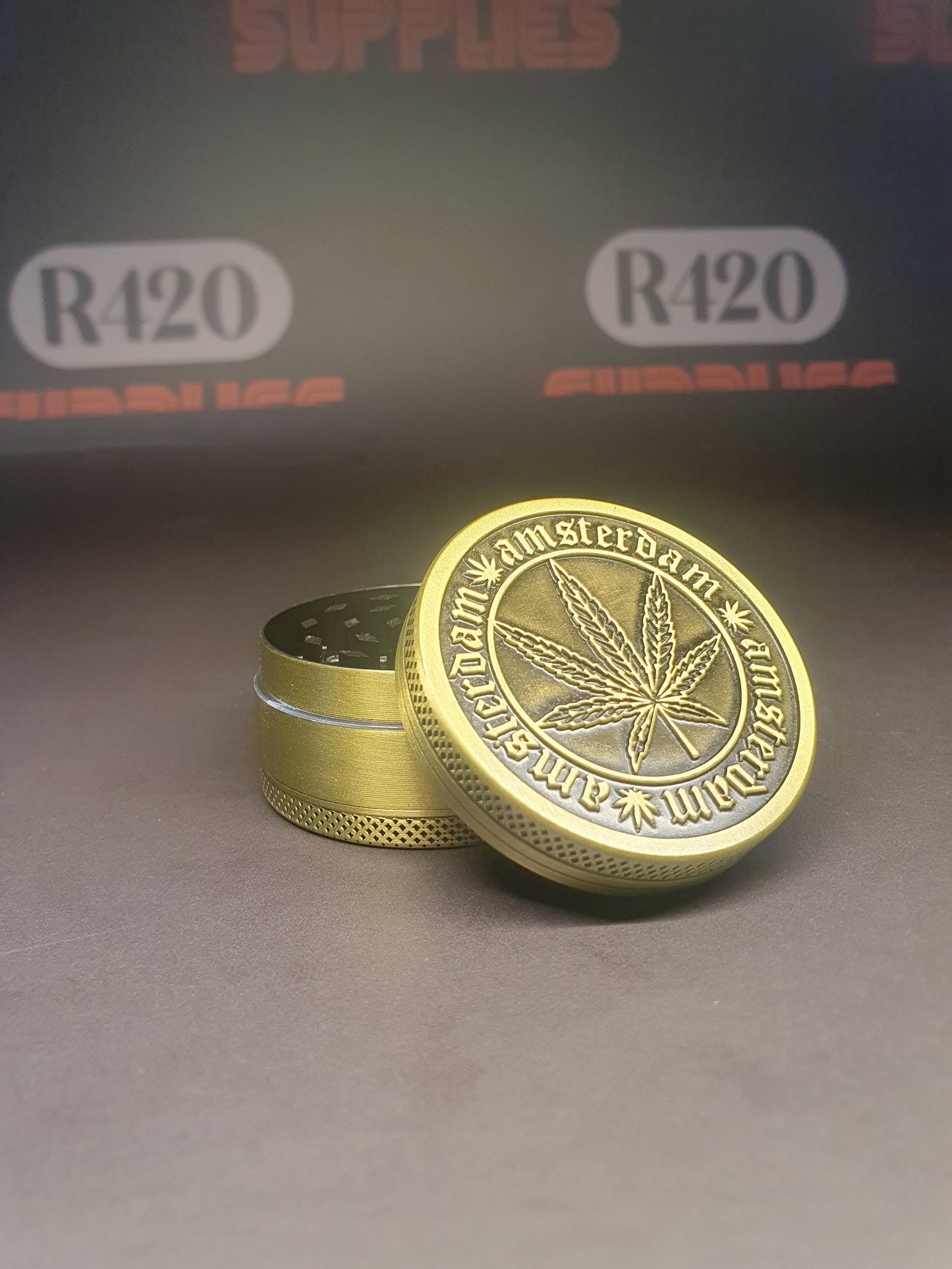 Amsterdam Green - 3 Piece Metal Grinder - 50mm - 3 Partl