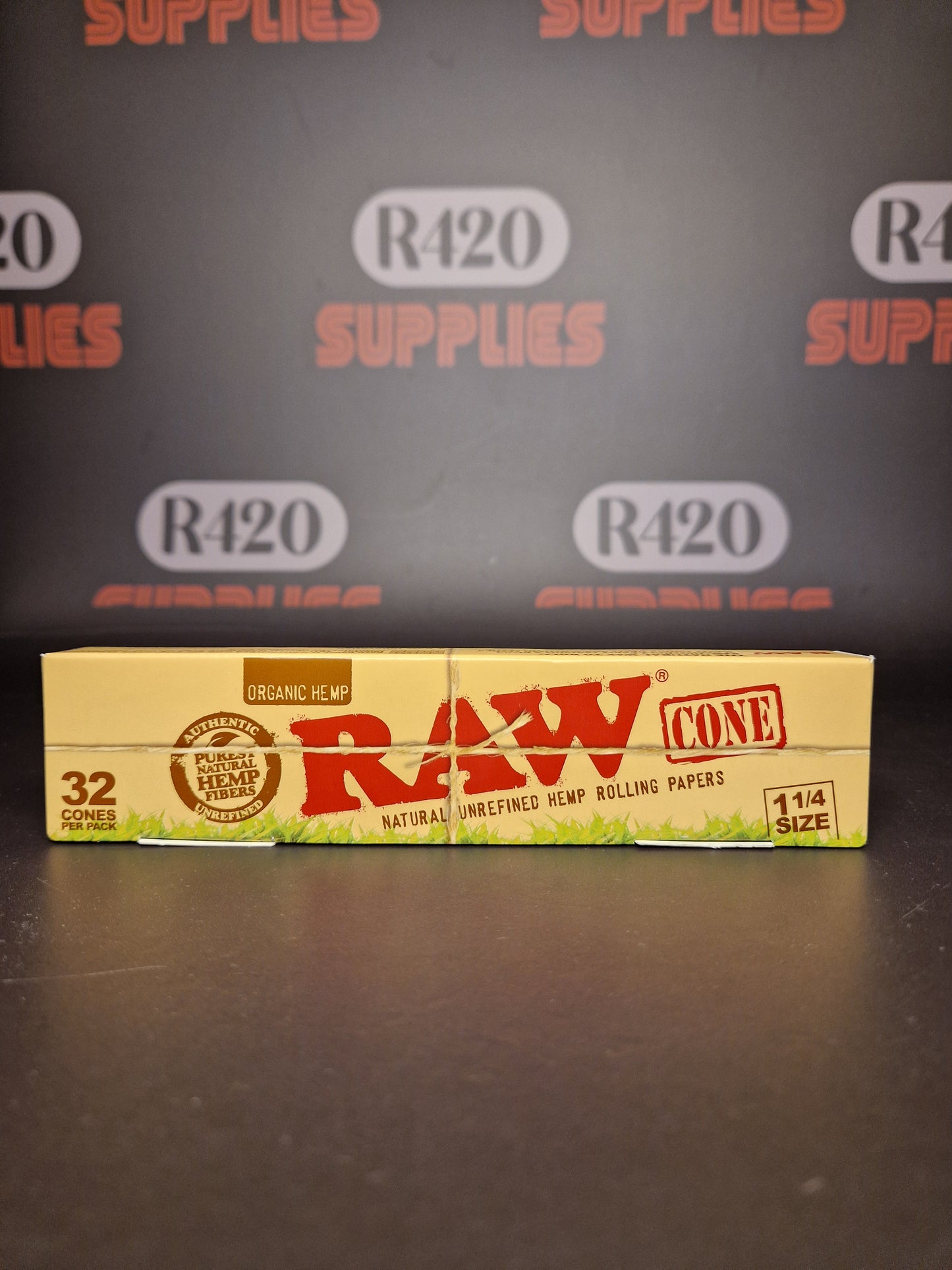 RAW Organic 1 1/4 Cones - 32 Pack