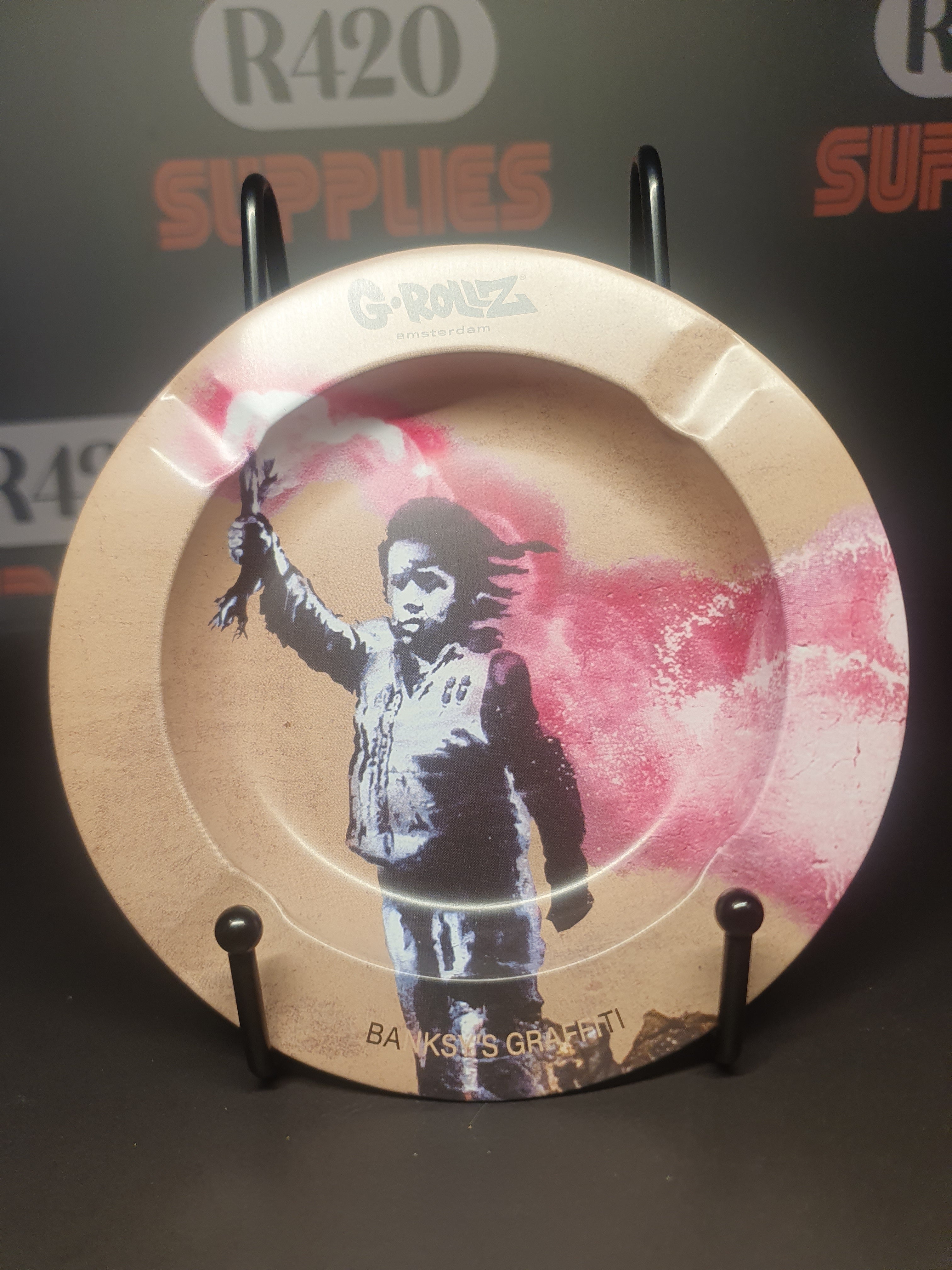Banksy Graffiti Ashtray - "Migrant Child"