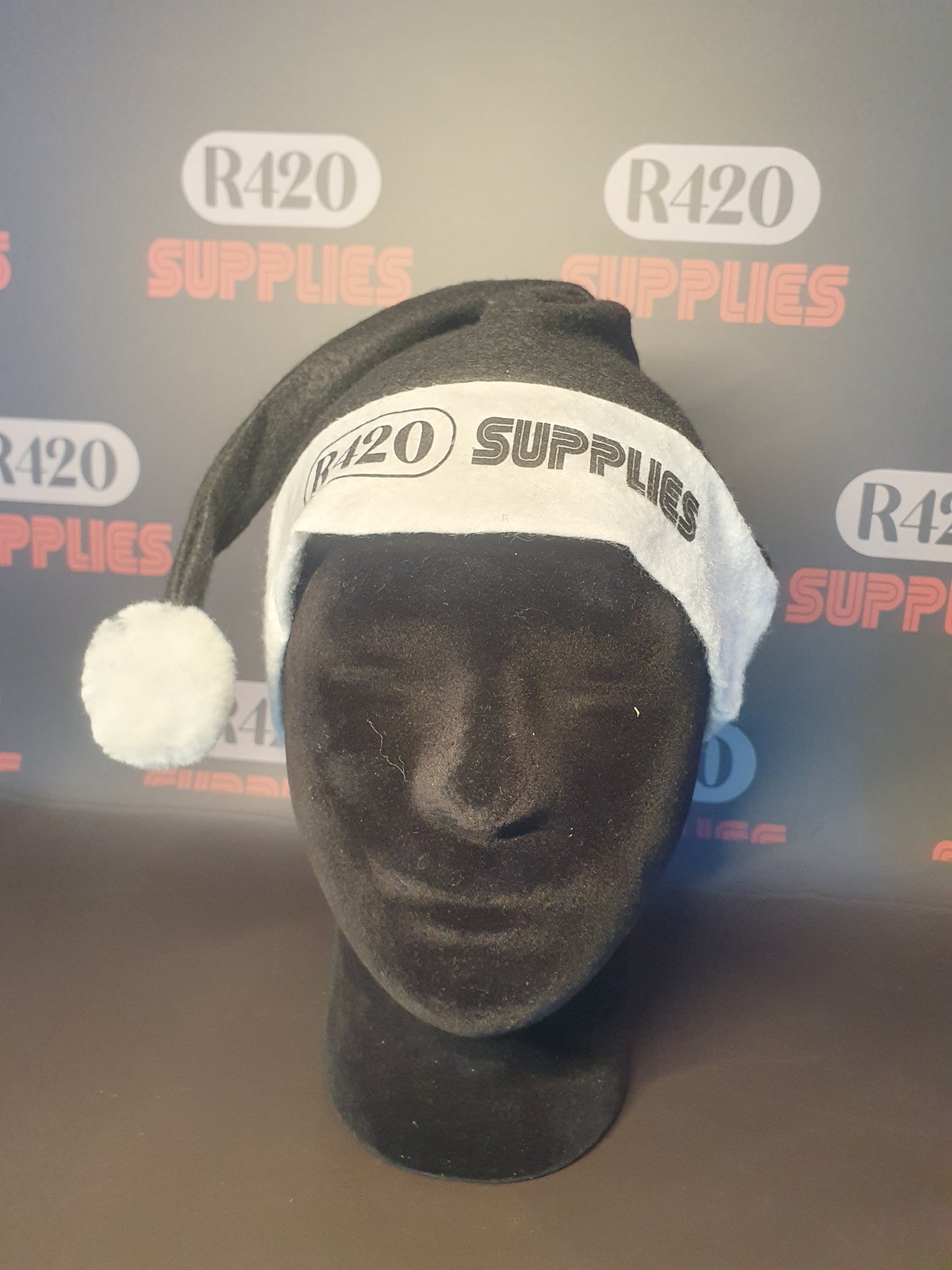 R420 Santa Hat - Black