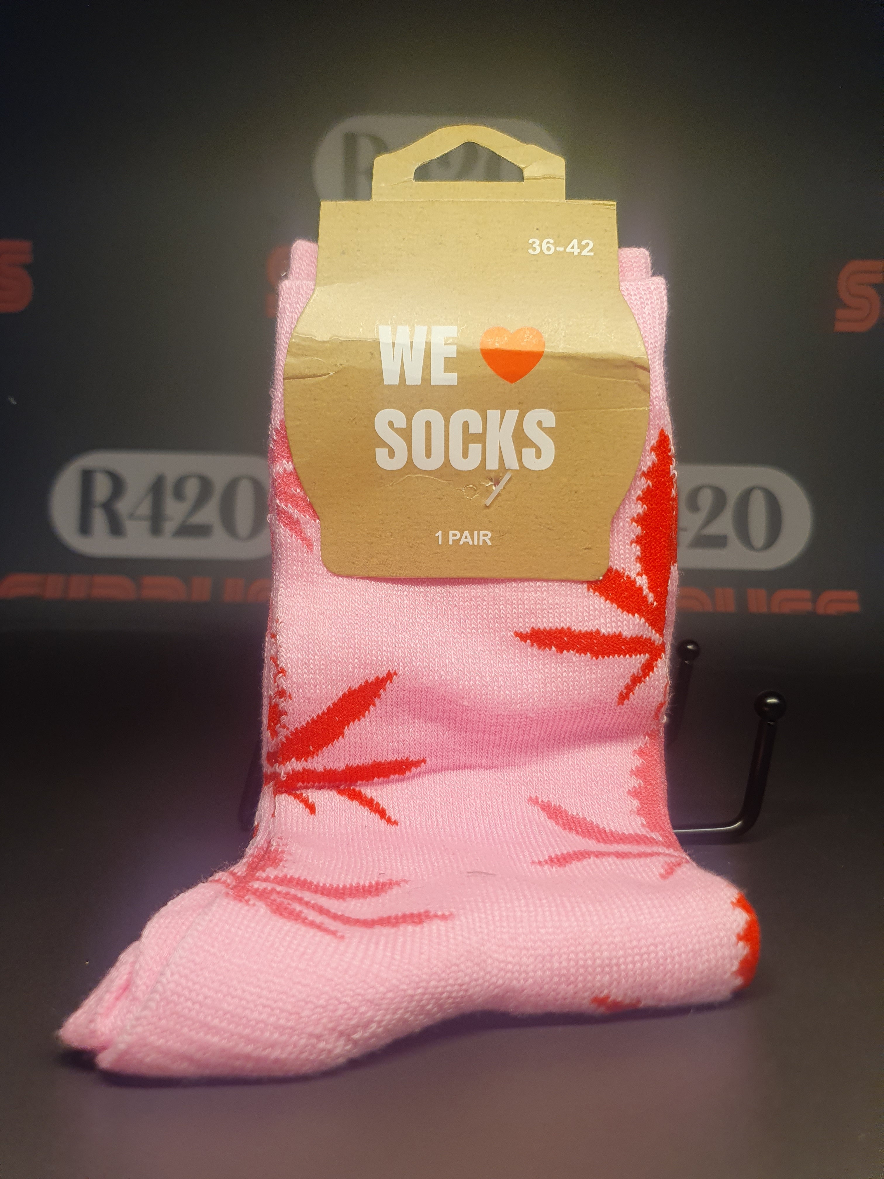 LONG SOCKS-SIZE(36-42) - pink with red leaves