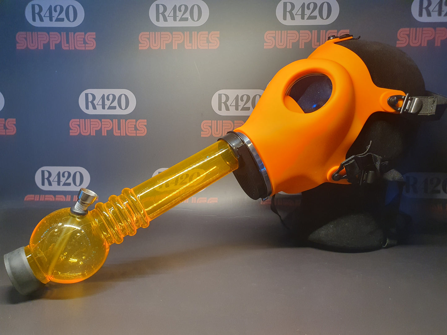 Gas Mask Bong - Multiple Colours
