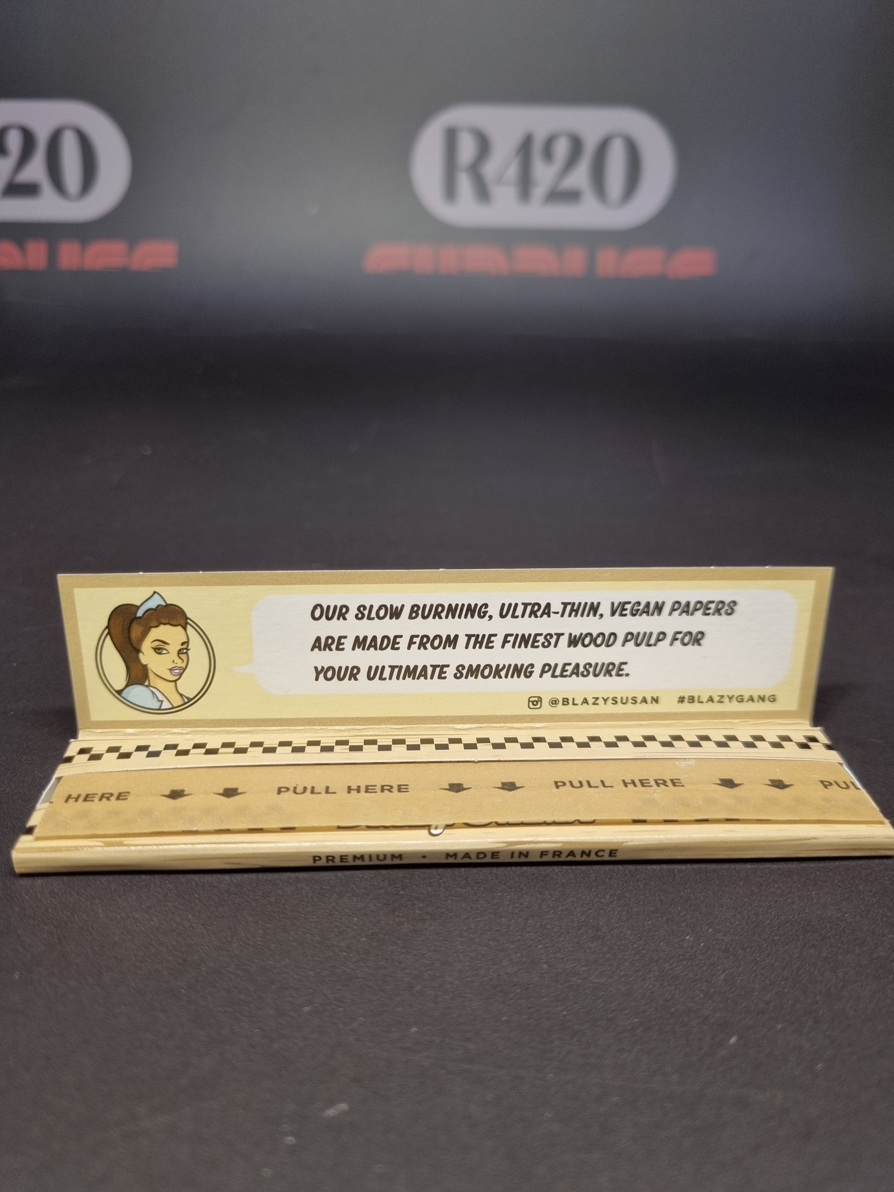 Blazy Susan Kingsize Slim Rolling Papers - Unbleached