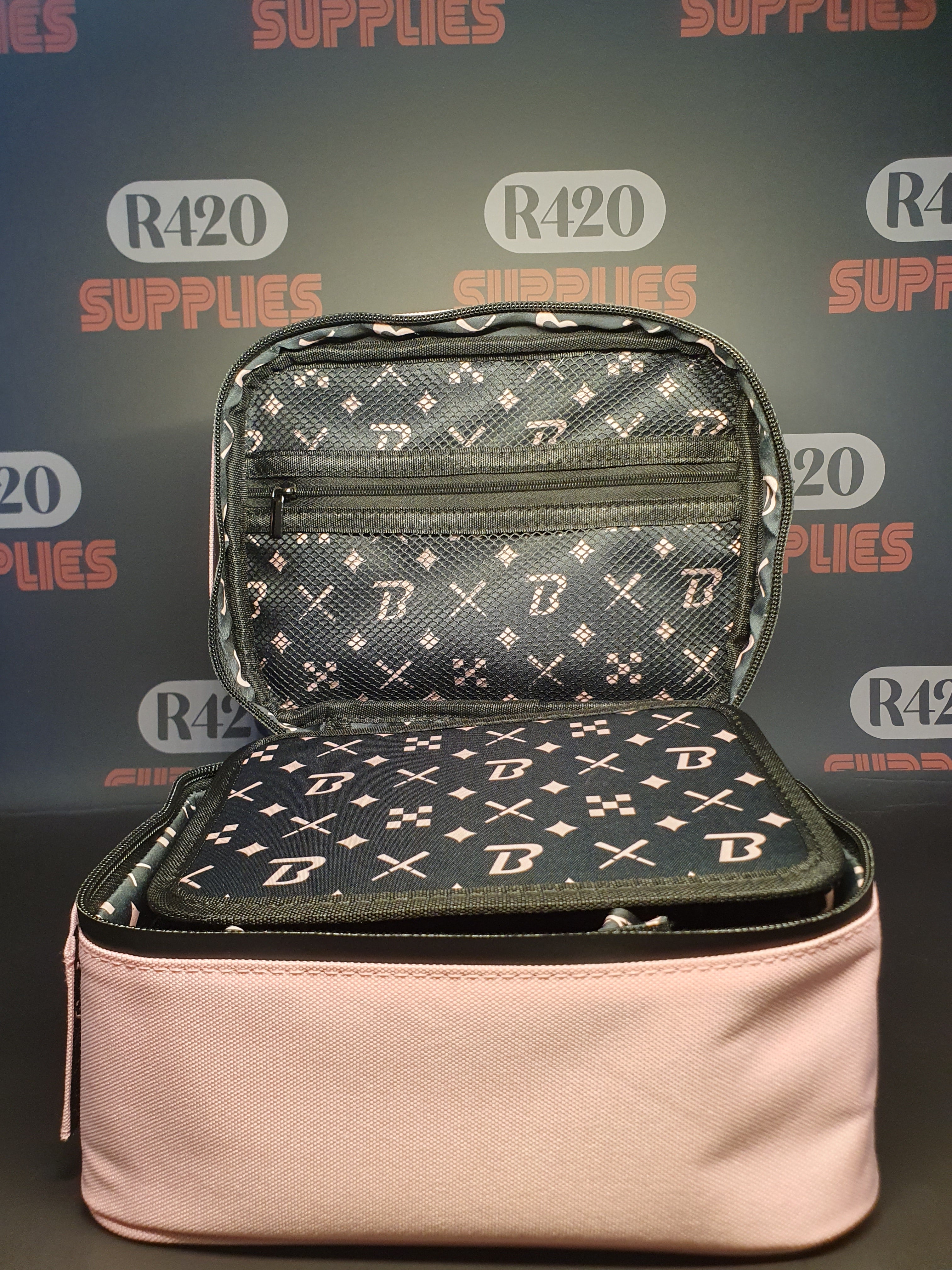 Blazy Susan - Smell-Proof Stash Bag - Pink