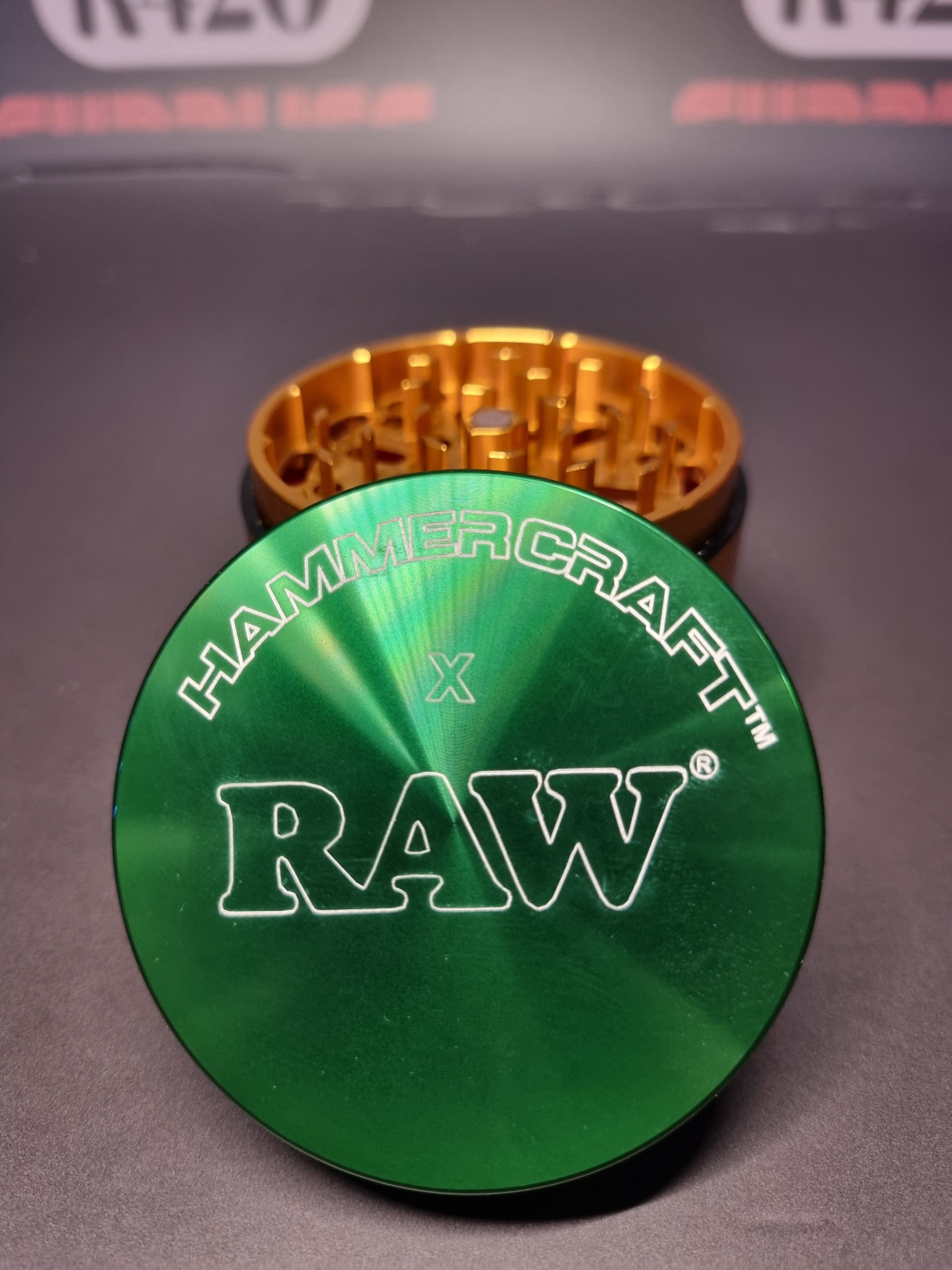 Hammercraft x RAW Aluminium  Grinder - 4 Piece  - Large 61mm - Rasta