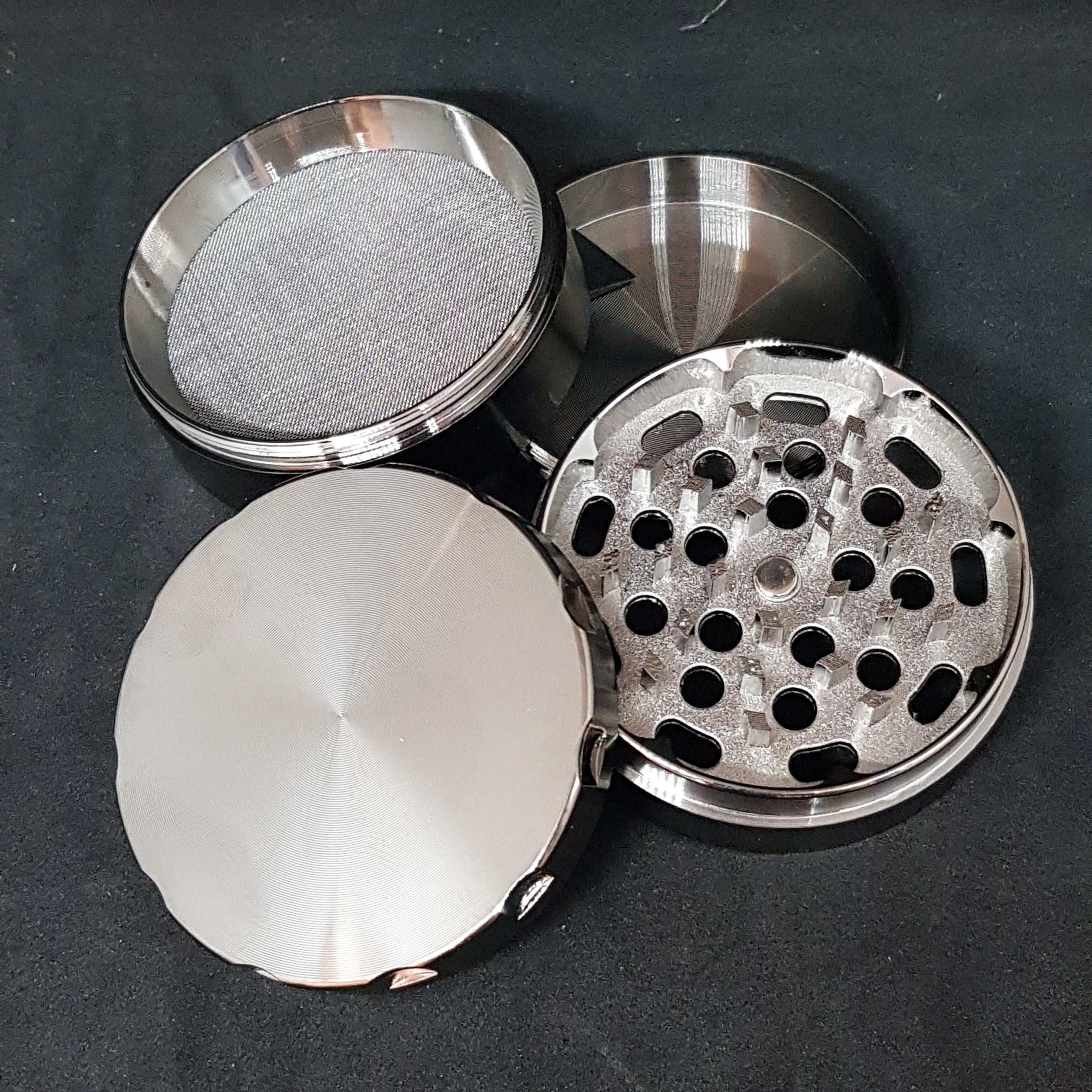 Black Chrome Metal Grinder - 60mm - 4 Part
