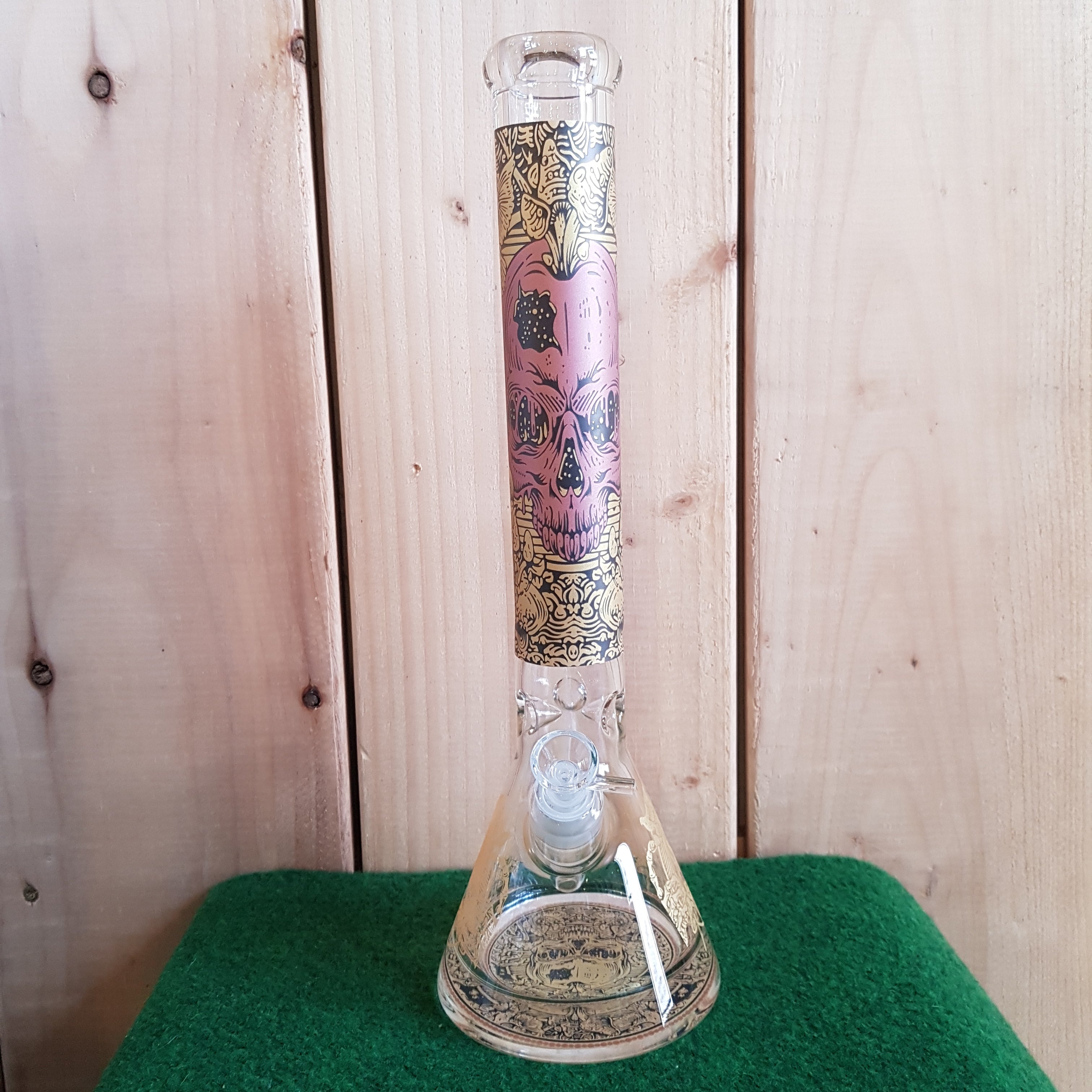 Amsterdam - Limited Edition Heavy Beaker Series - Skull - H:42cm