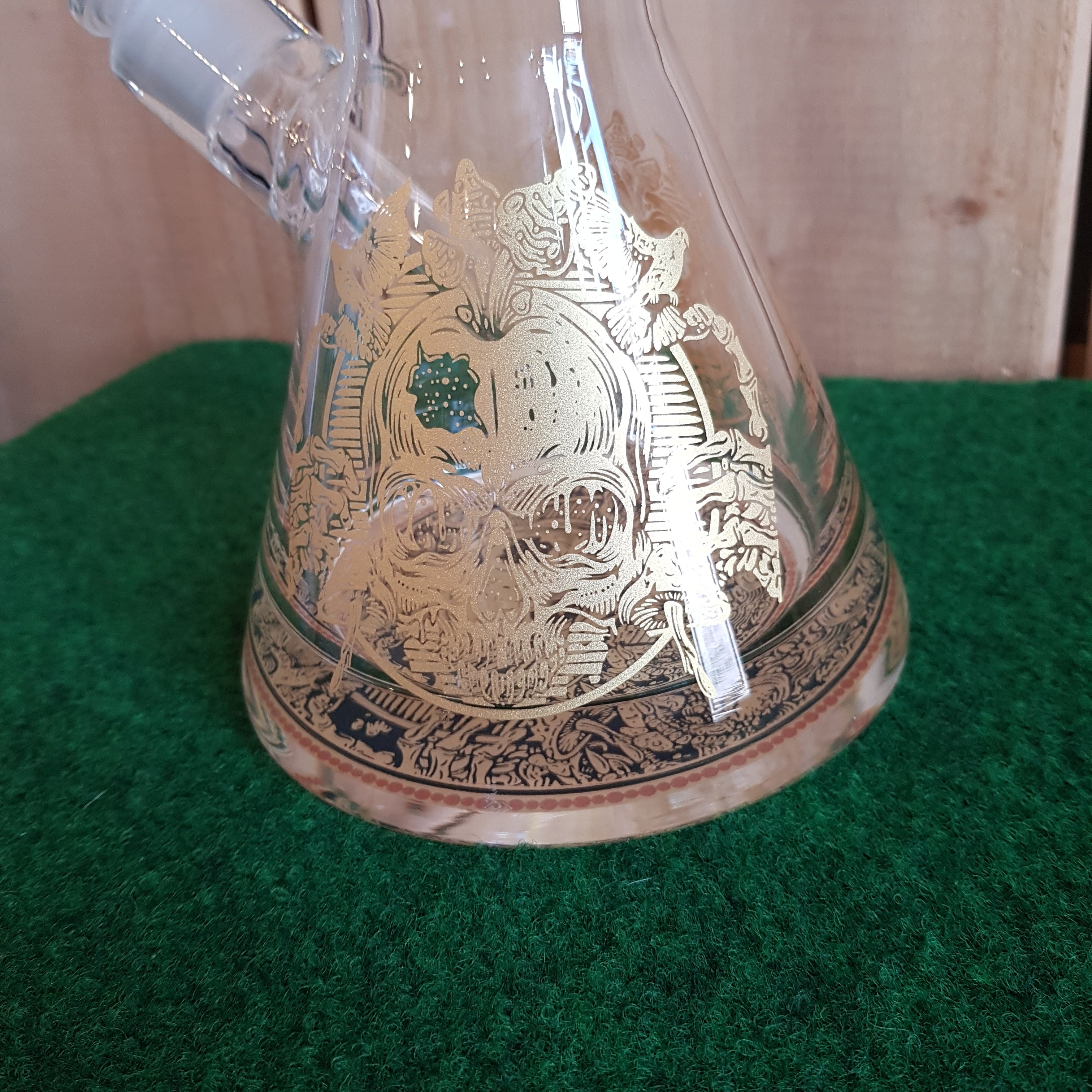 Amsterdam - Limited Edition Heavy Beaker Series - Skull - H:42cm