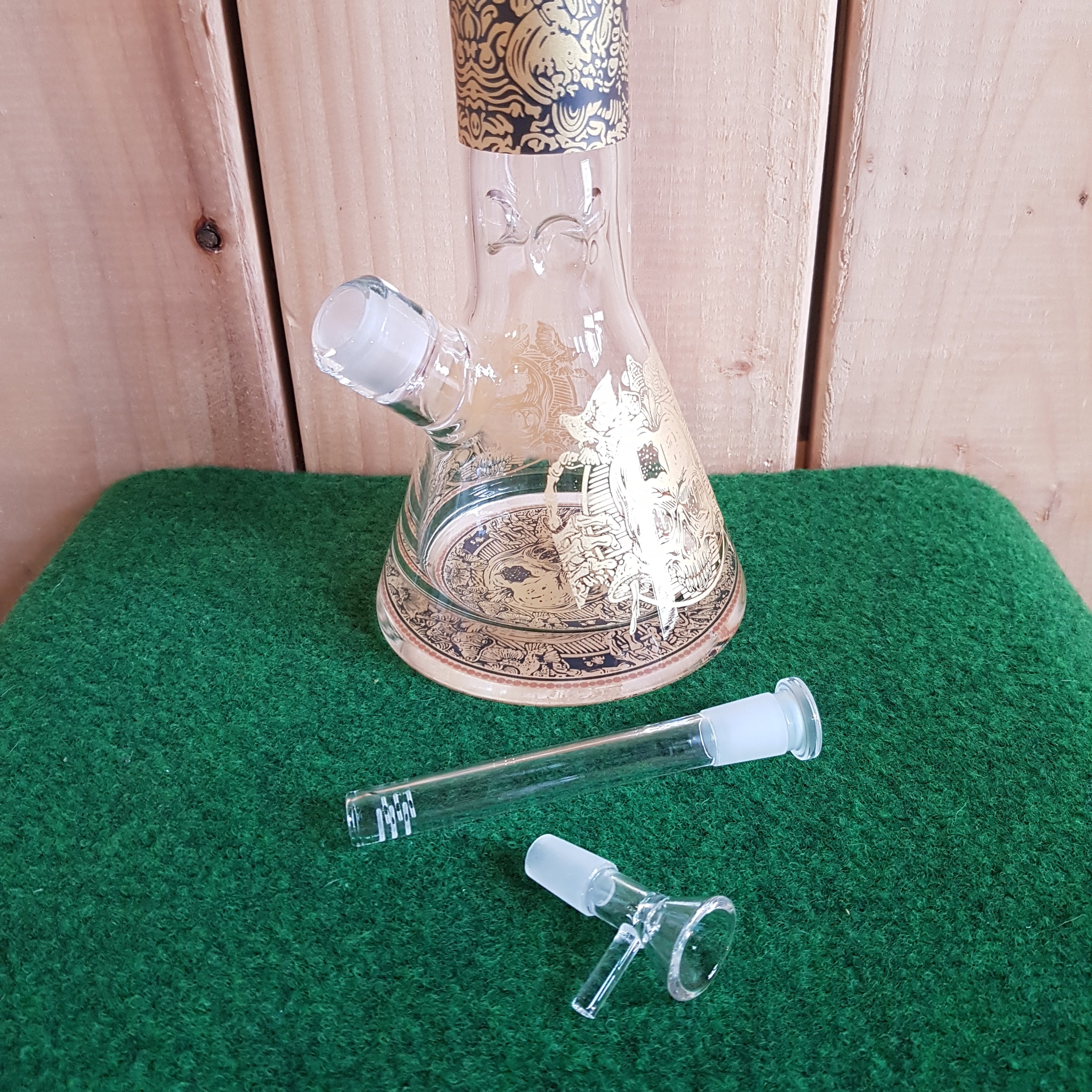 Amsterdam - Limited Edition Heavy Beaker Series - Skull - H:42cm