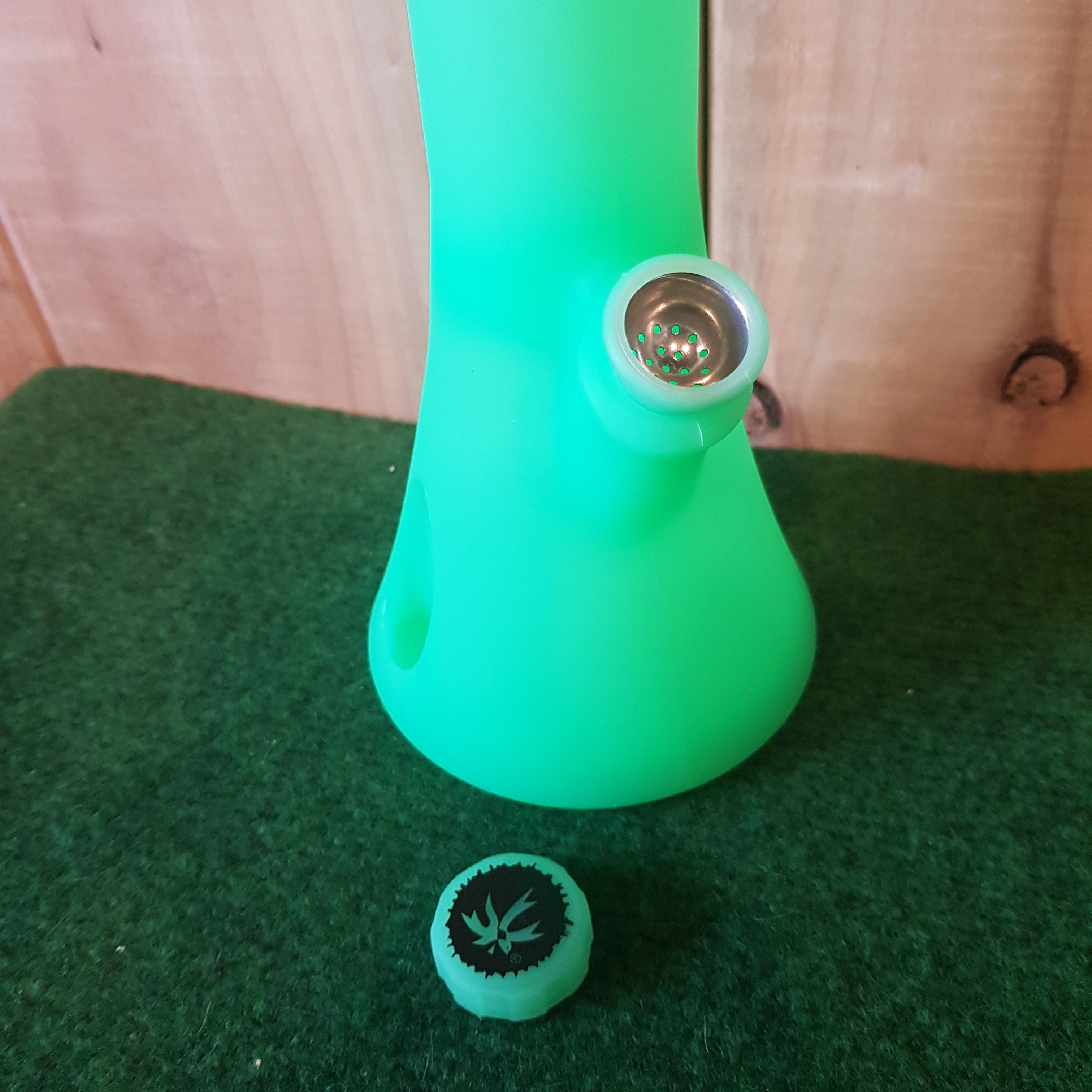 PIECEMAKER "KIRBY" INDY GLOW (GREEN) SILICONE BONG - 37CM (Ø45MM)