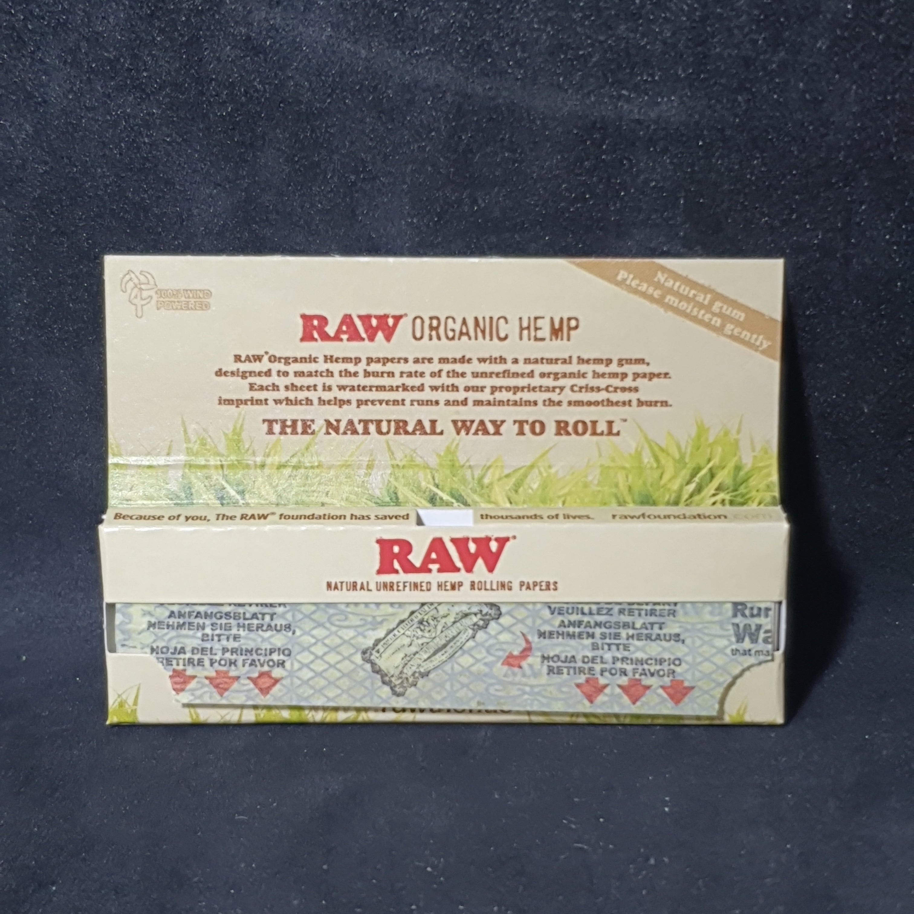 RAW Organic Hemp Single Wide - Single Window - Cut Corners - 50 Leaves