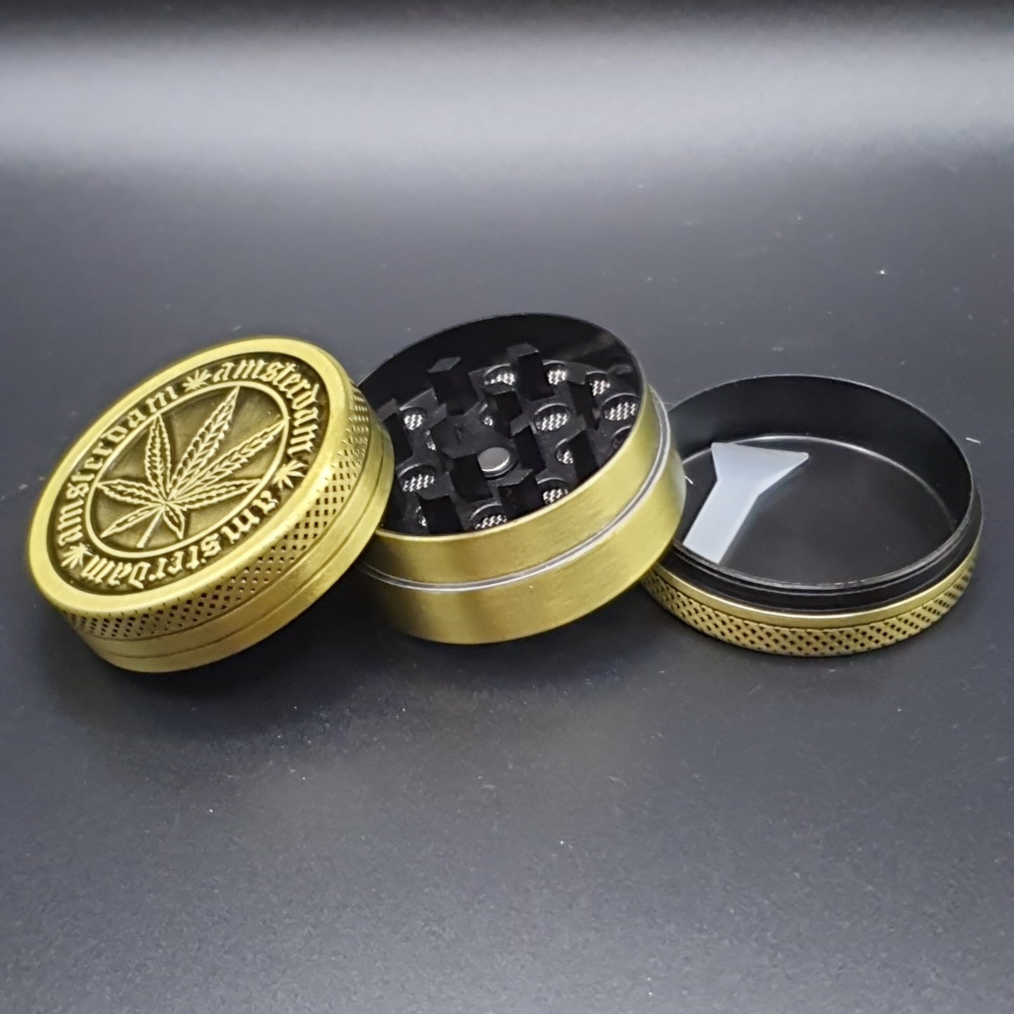 Amsterdam Green - 3 Piece Metal Grinder - 40mm