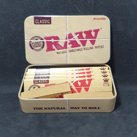 RAW Classic Kingsize Smoking Set - Papers, Tips + Metal Tin